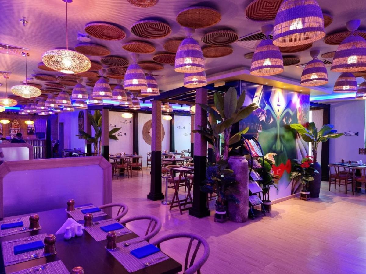 Fortune Atrium Hotel Dubai Exteriör bild